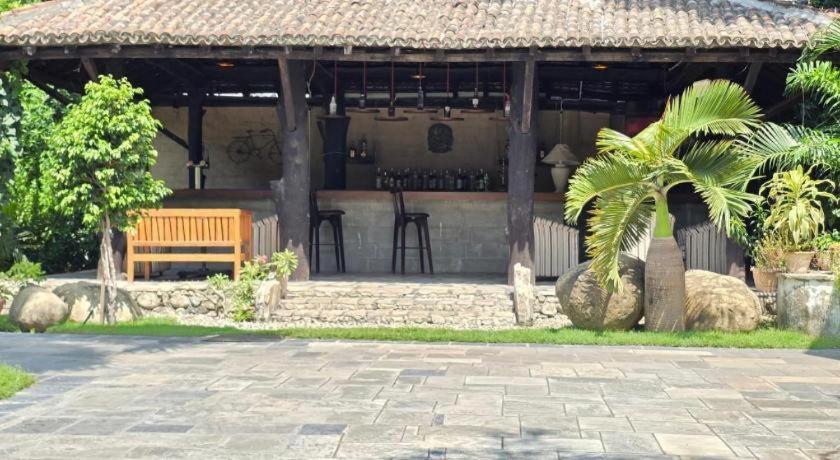 Club Denovo Hotel Butwal Ngoại thất bức ảnh